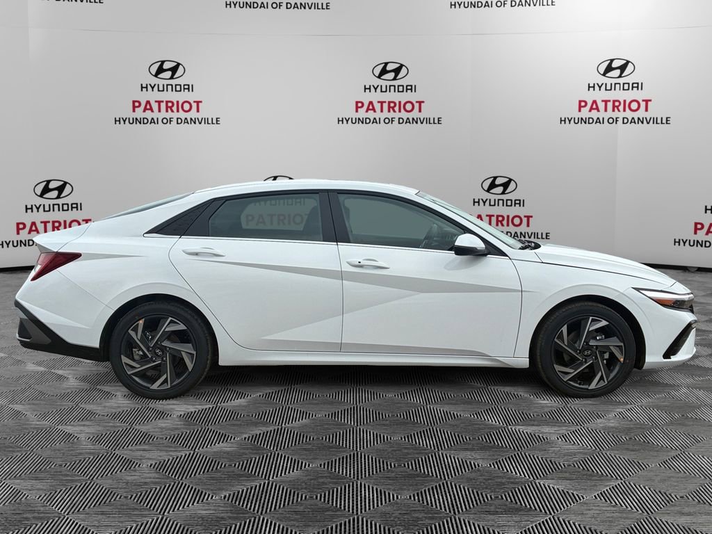 New 2026 Hyundai Elantra Limited video 2