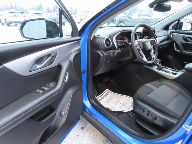 Used 2024 Chevrolet Blazer LT w/ Convenience Package image 16