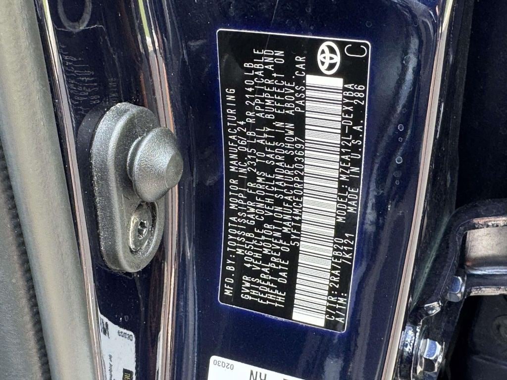 Used 2024 Toyota Corolla XSE FWD image 28