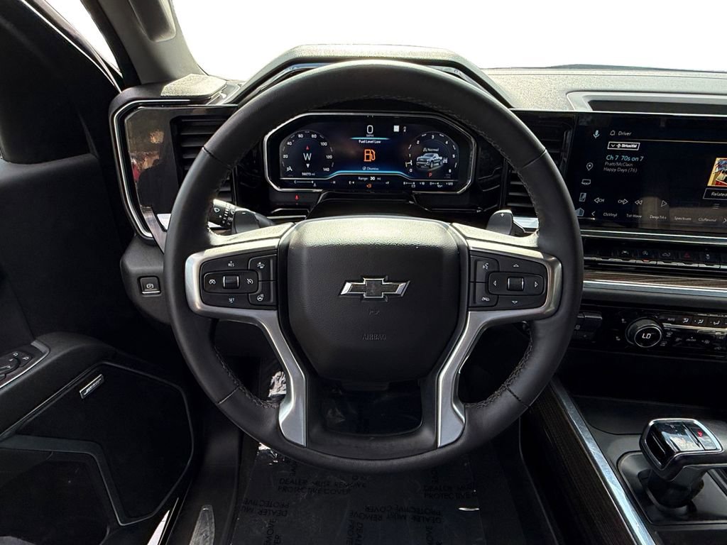 Used 2022 Chevrolet Silverado 1500 RST AWD/4WD image 12