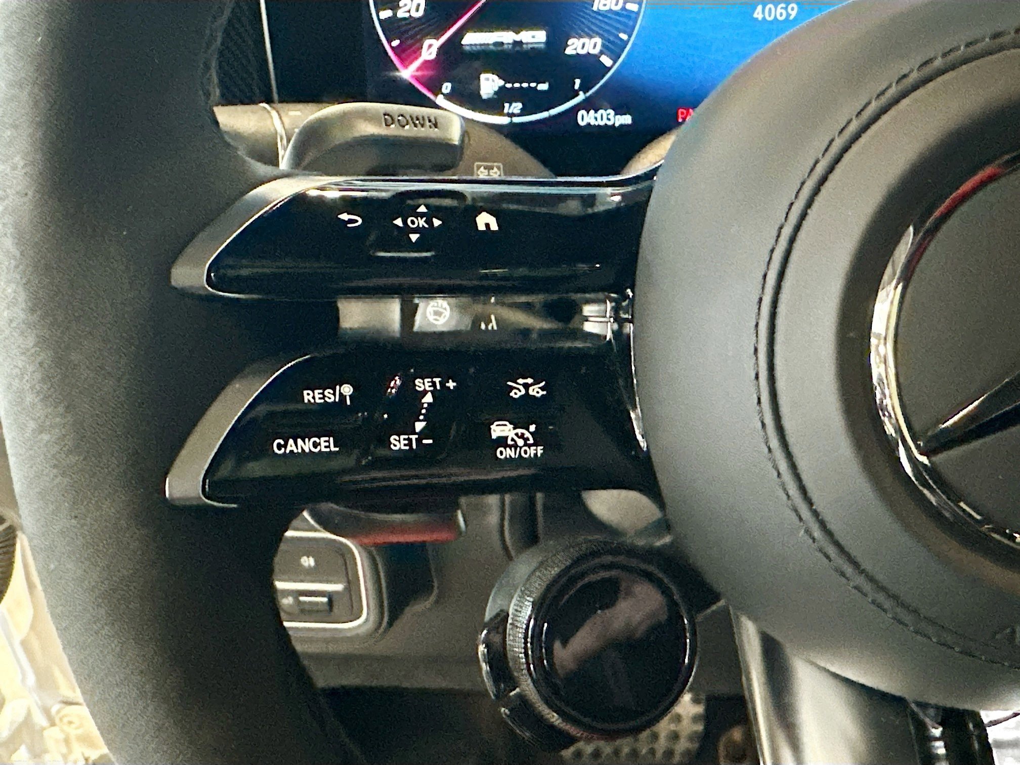 Certified 2025 Mercedes-Benz G 63 AMG 4MATIC image 13