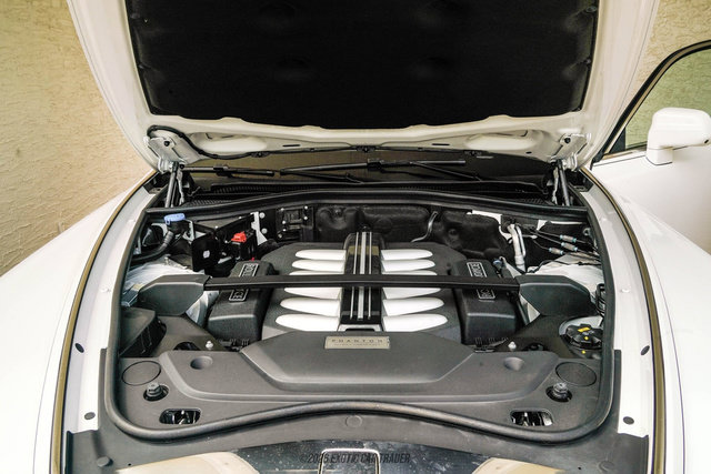 Used 2020 Rolls-Royce Phantom Sedan RWD image 14