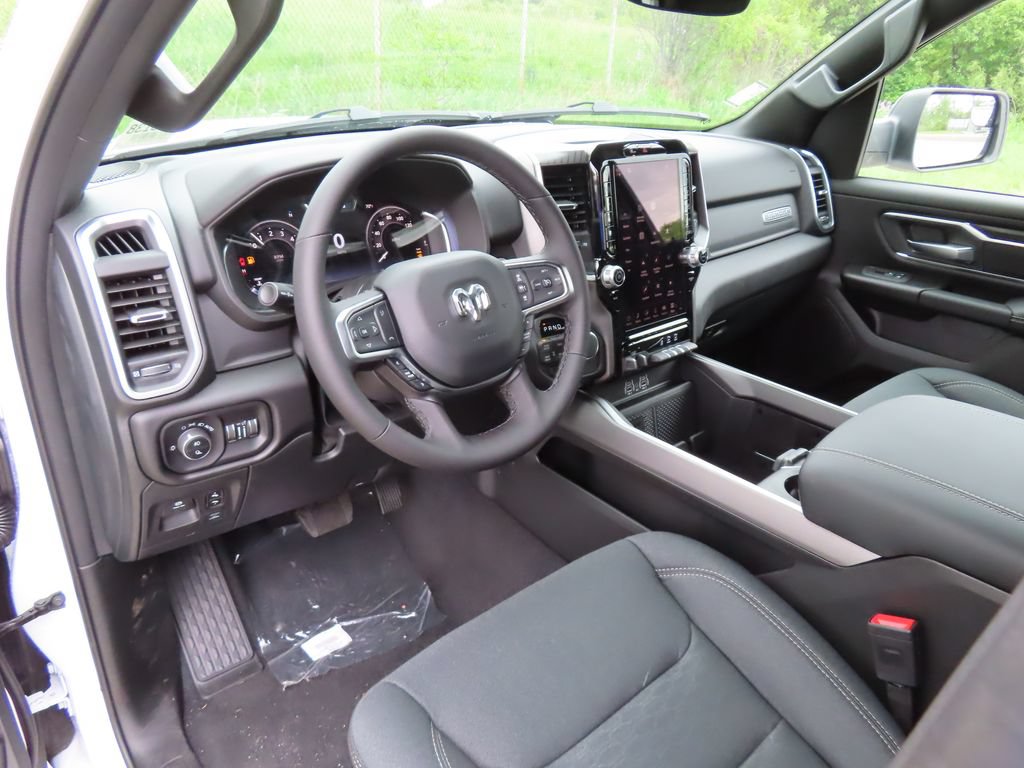 New 2026 RAM 1500 Big Horn AWD/4WD image 23
