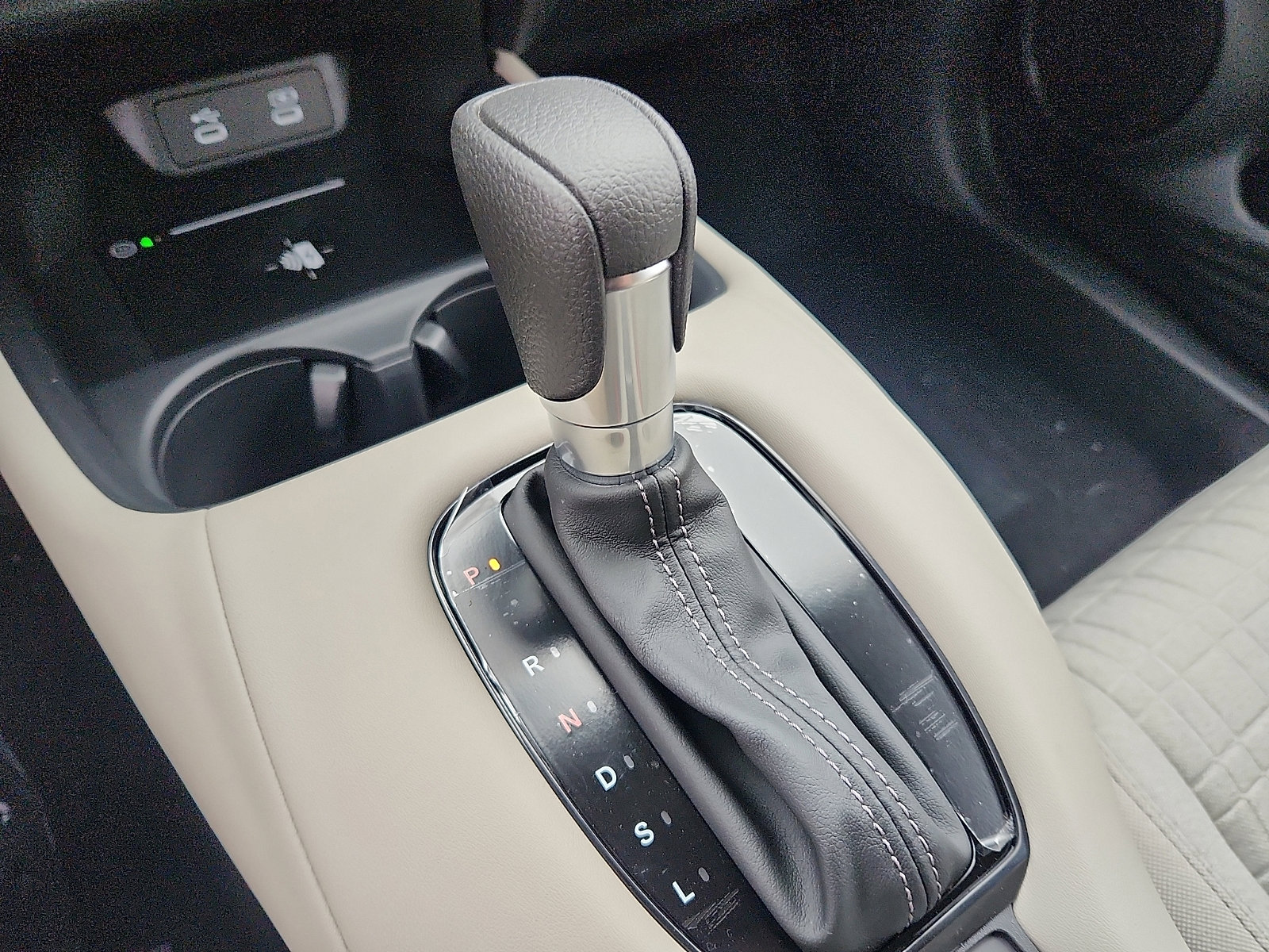 New 2026 Honda HR-V LX image 10