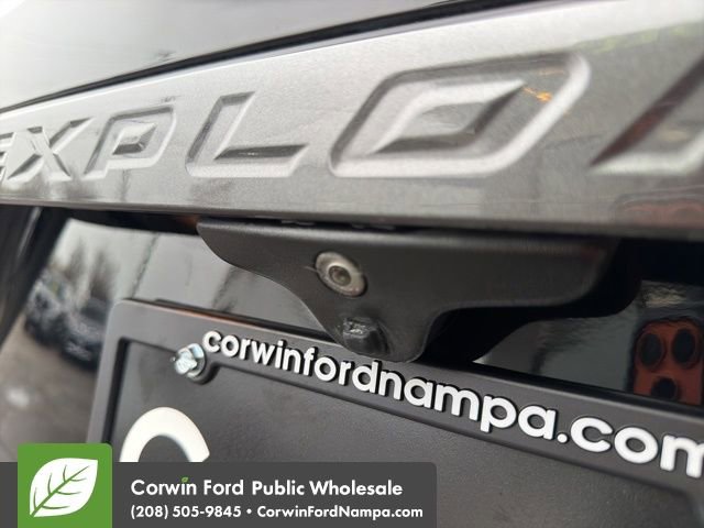 Used 2018 Ford Explorer XLT w/ Equipment Group 202A image 12