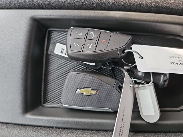 New 2026 Chevrolet Silverado 1500 Custom AWD/4WD image 34