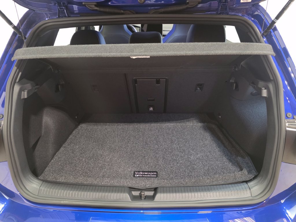 Used 2026 Volkswagen Golf AWD/4WD image 8