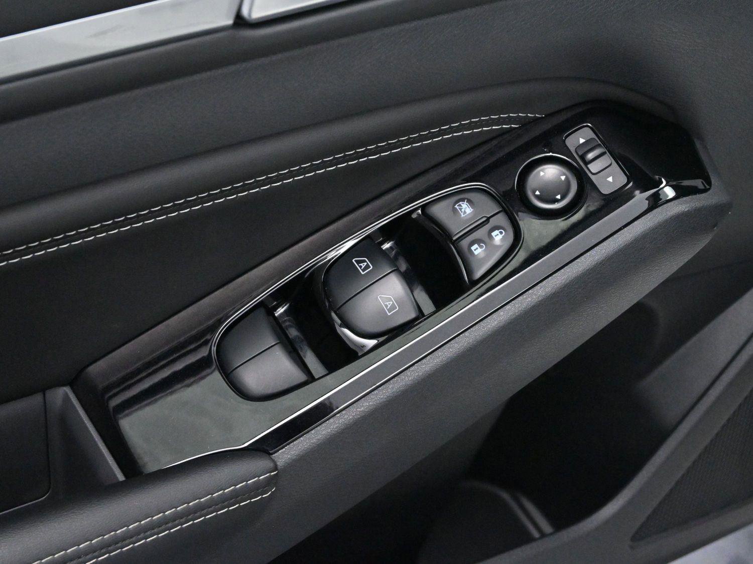 Used 2022 Nissan Altima 2.5 SL image 11