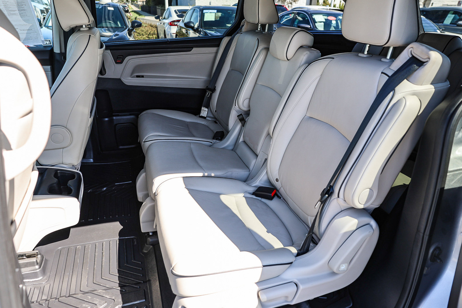 Certified 2025 Honda Odyssey Touring image 10