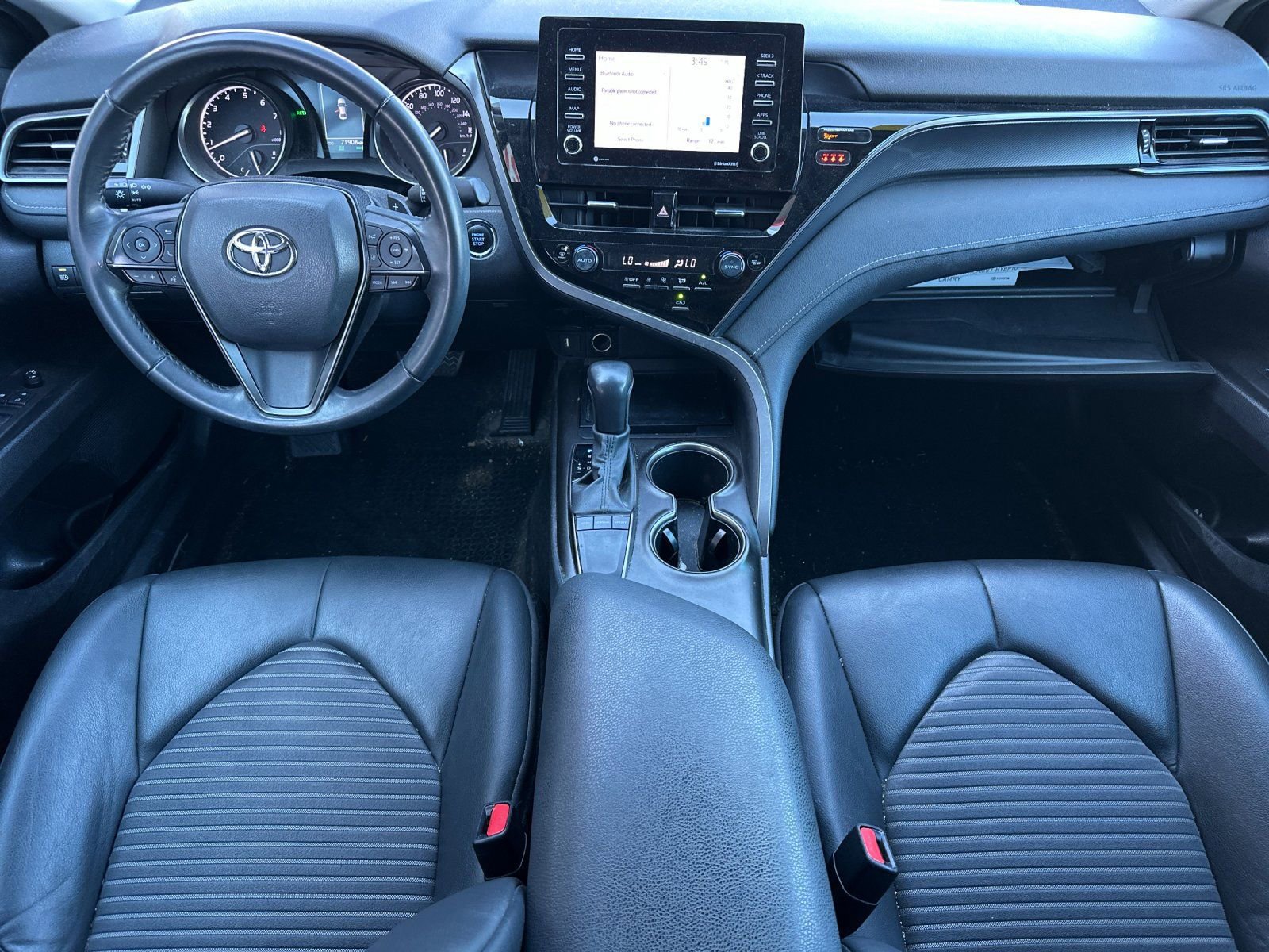 Used 2023 Toyota Camry SE w/ Convenience Package image 12