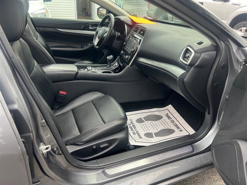 Used 2017 Nissan Maxima 3.5 SL FWD image 25