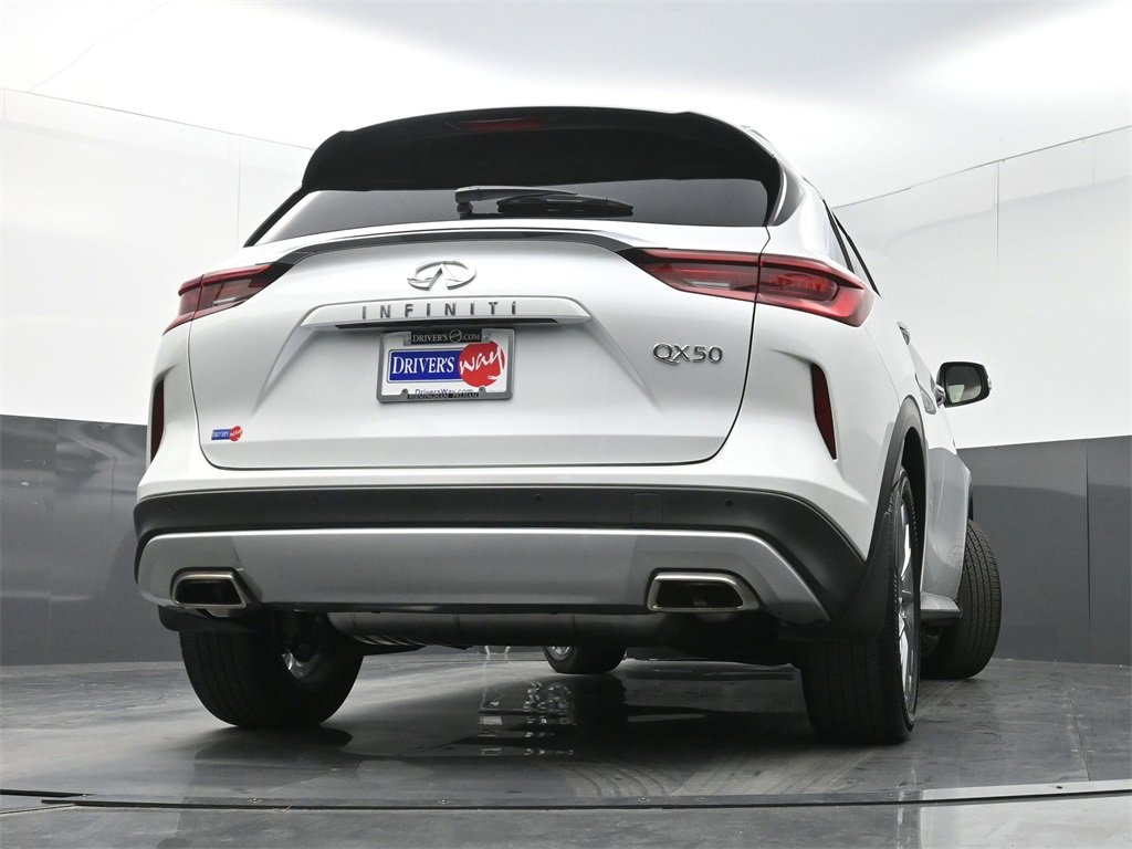 Used 2023 INFINITI QX50 Luxe image 31