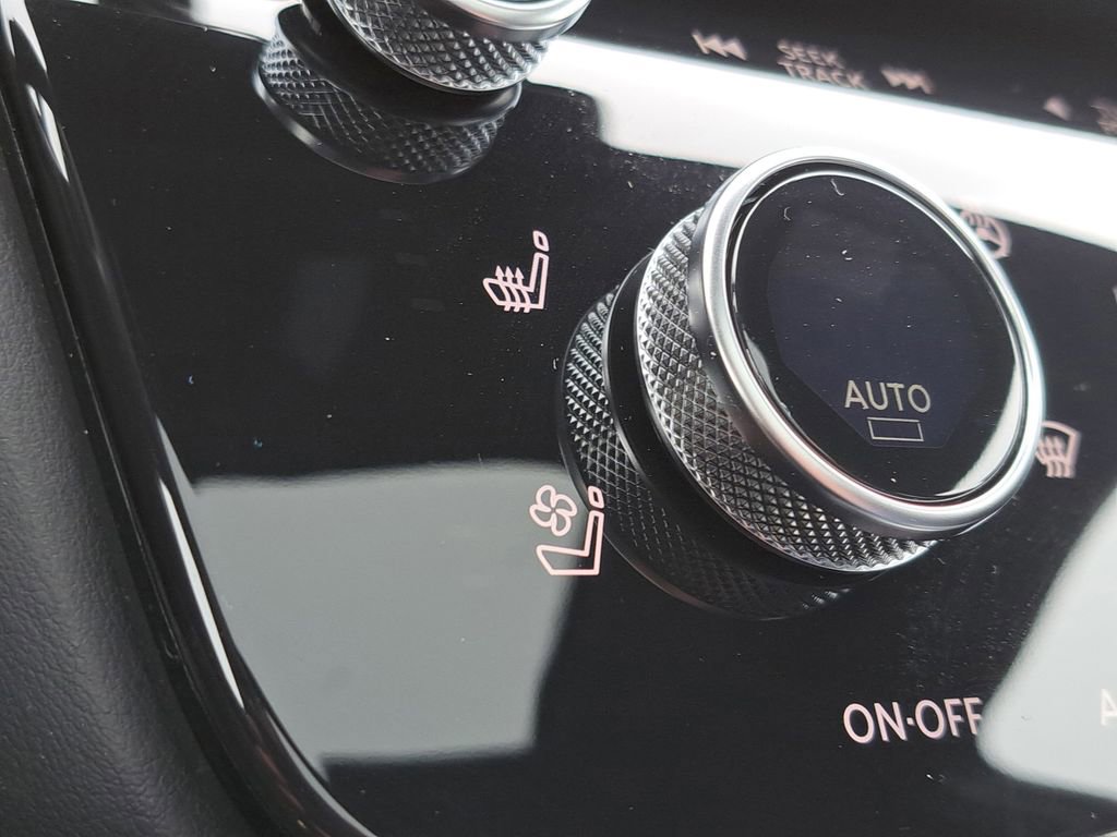 New 2026 INFINITI QX60 Sport w/ Dark Cargo Package image 10