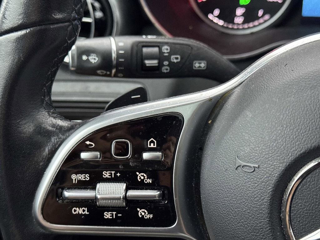 Certified 2022 Mercedes-Benz GLC 300 4MATIC image 28