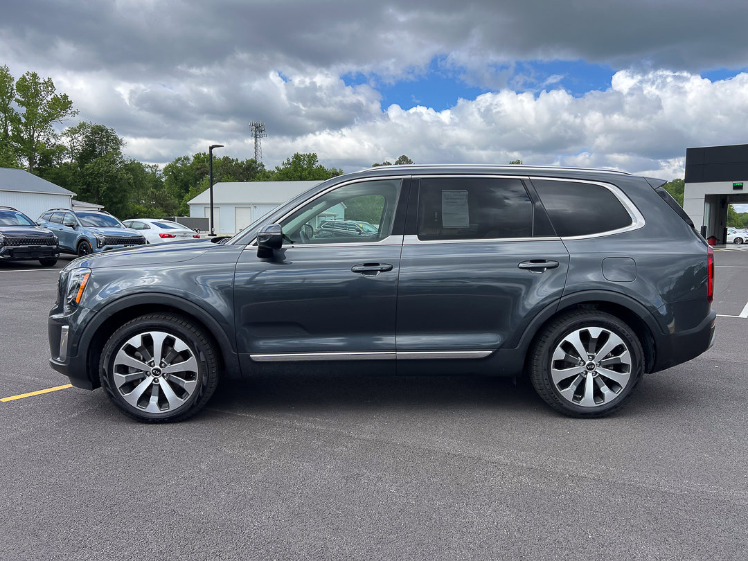 Used 2020 Kia Telluride EX w/ EX Premium Package AWD/4WD image 2