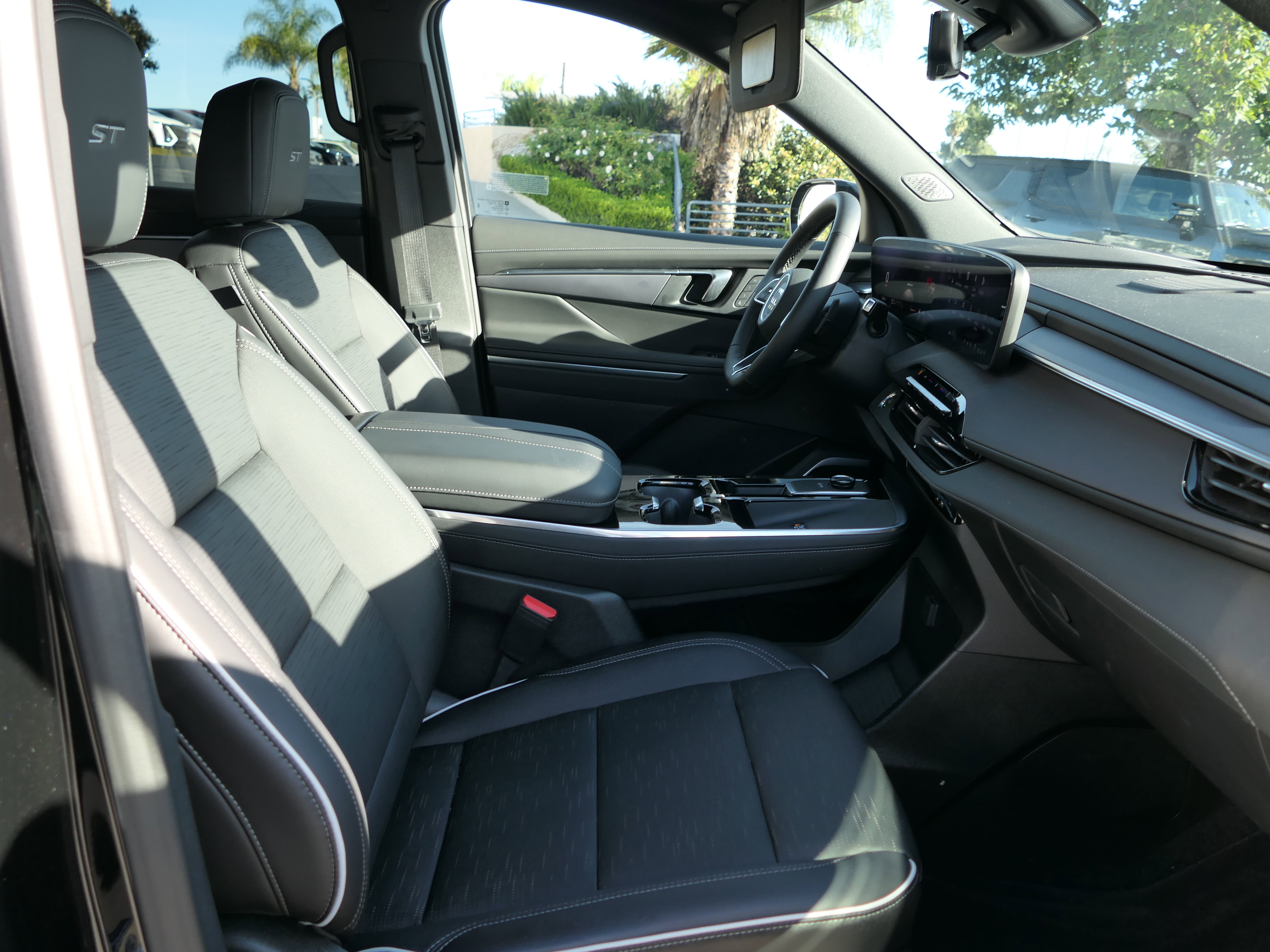 New 2026 Buick Enclave Sport Touring w/ Power Package image 27