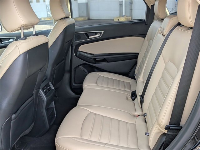 Used 2024 Ford Edge SEL image 27