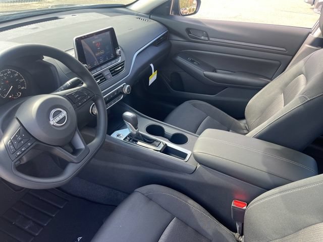 New 2025 Nissan Altima 2.5 S FWD image 18