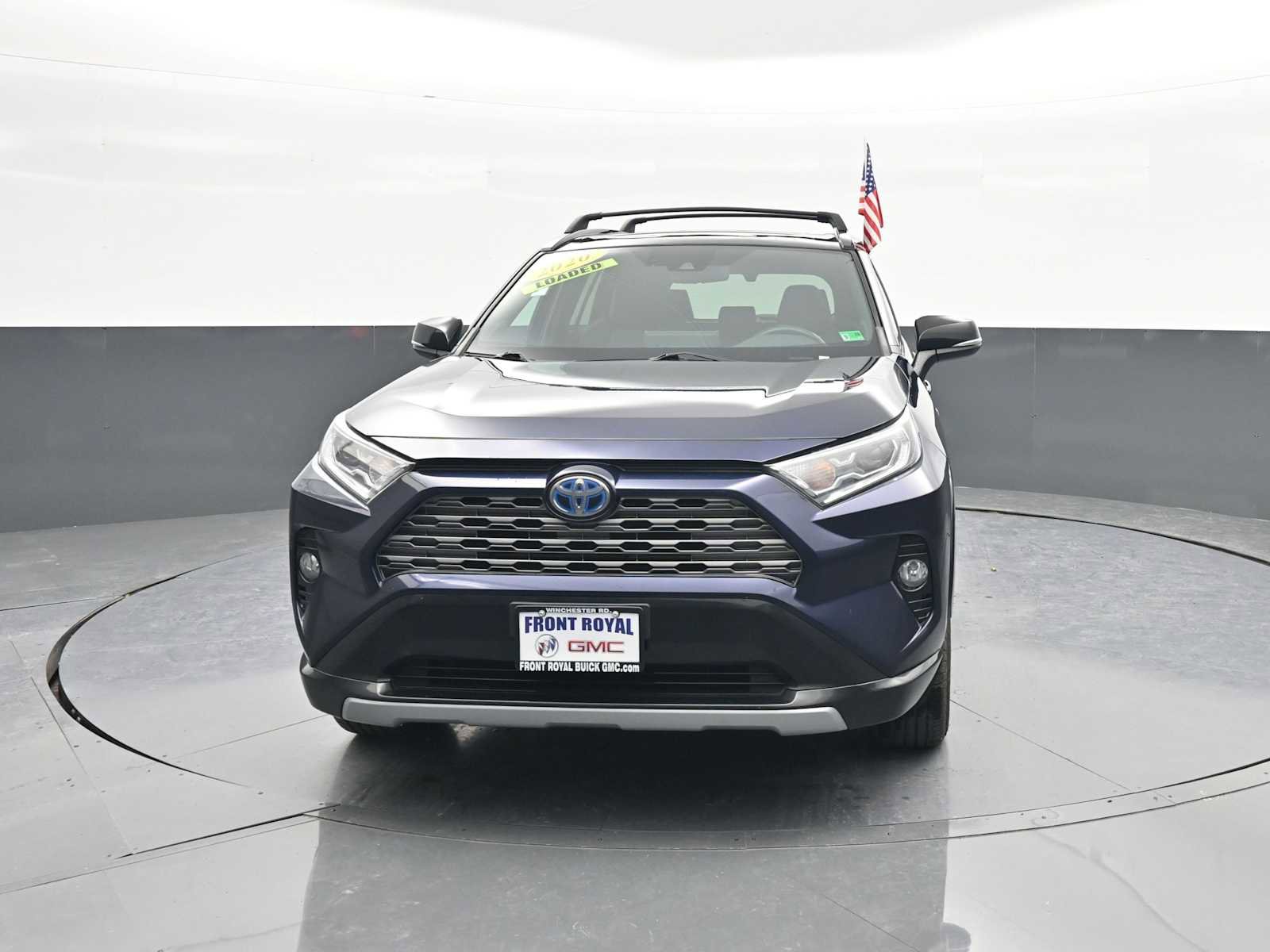 Used 2020 Toyota RAV4 XSE image 3