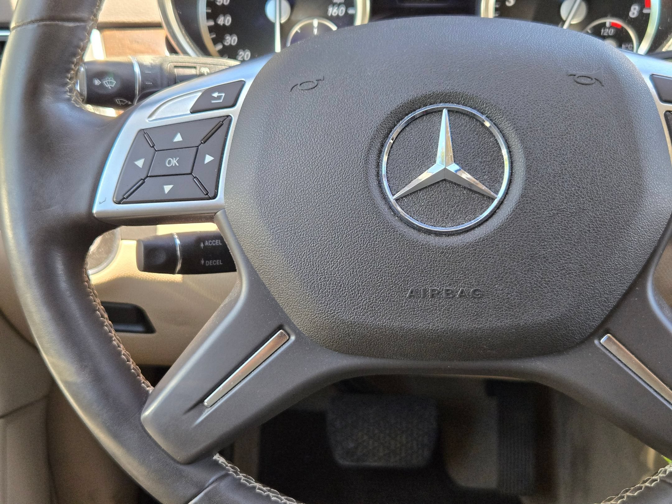 Used 2015 Mercedes-Benz ML 350 2WD image 21
