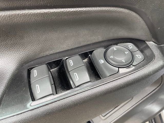 Used 2023 Chevrolet Equinox Premier image 12