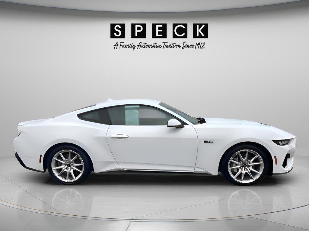 Used 2024 Ford Mustang GT Premium RWD image 6
