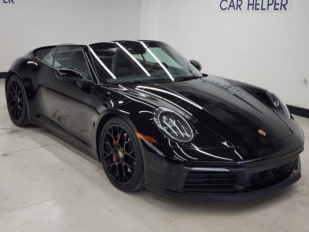 Used 2020 Porsche 911 Carrera 4S AWD/4WD image 16