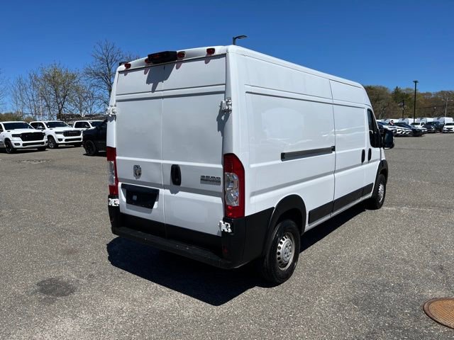 Used 2025 RAM ProMaster 2500 w/ Convenience Group FWD image 7