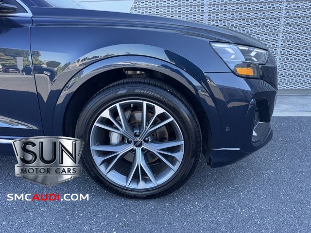 Used 2025 Audi Q8 Prestige image 5