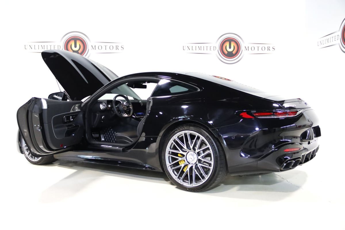 Used 2025 Mercedes-Benz AMG GT 63 image 43