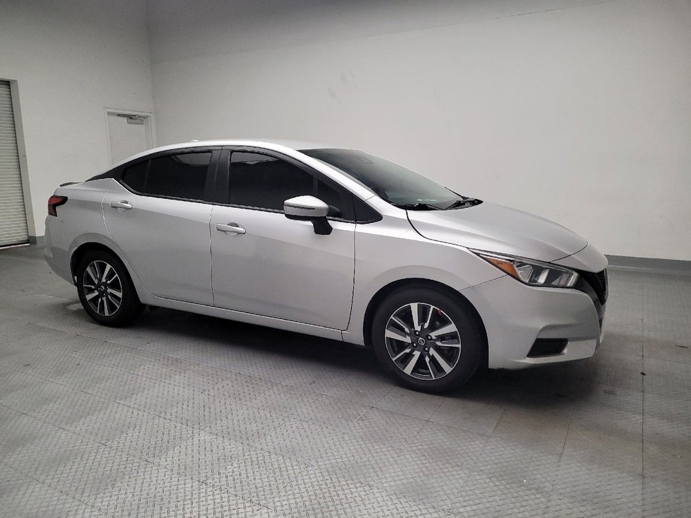 Used 2021 Nissan Versa SV image 11