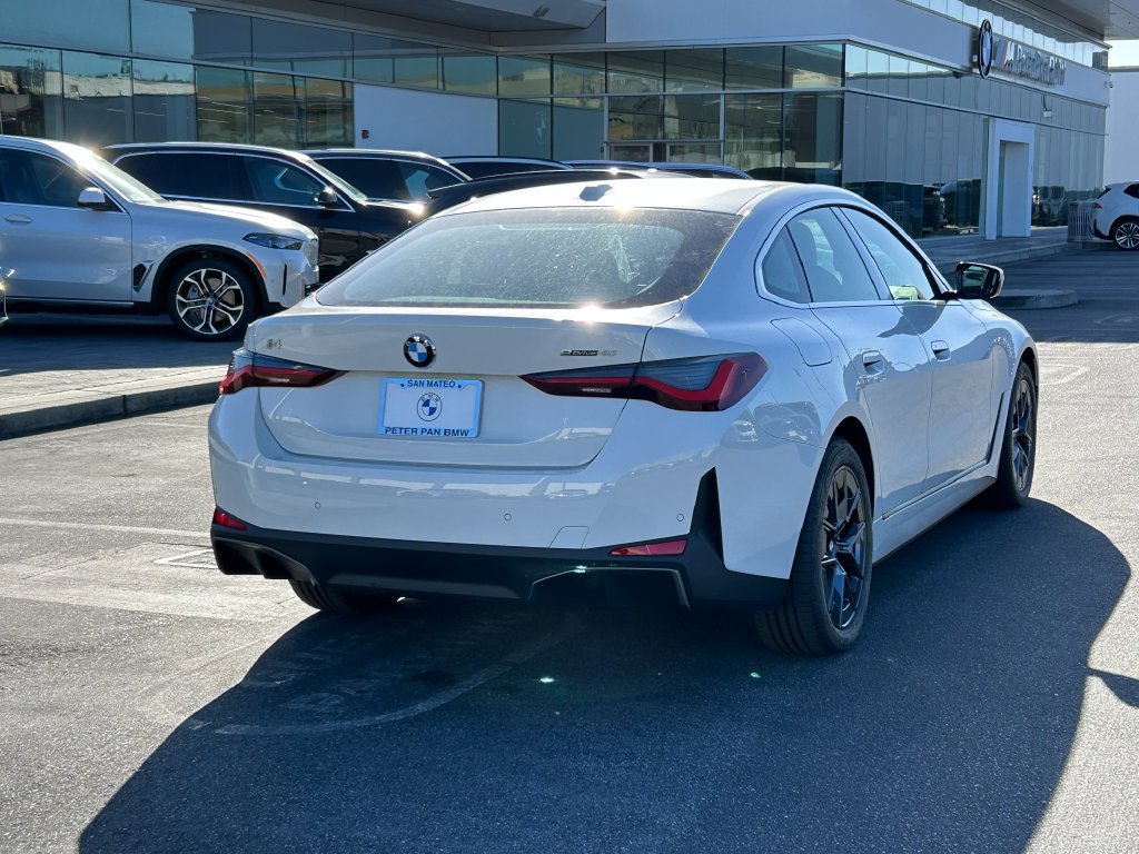 New 2026 BMW i4 eDrive40 RWD image 5