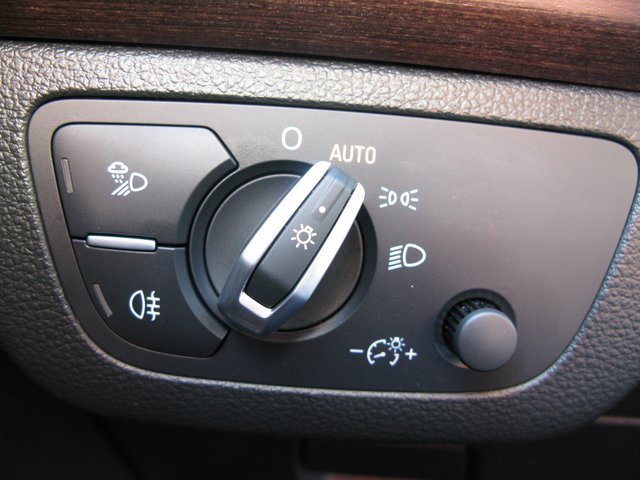 Used 2024 Audi Q5 2.0T Premium Plus image 19
