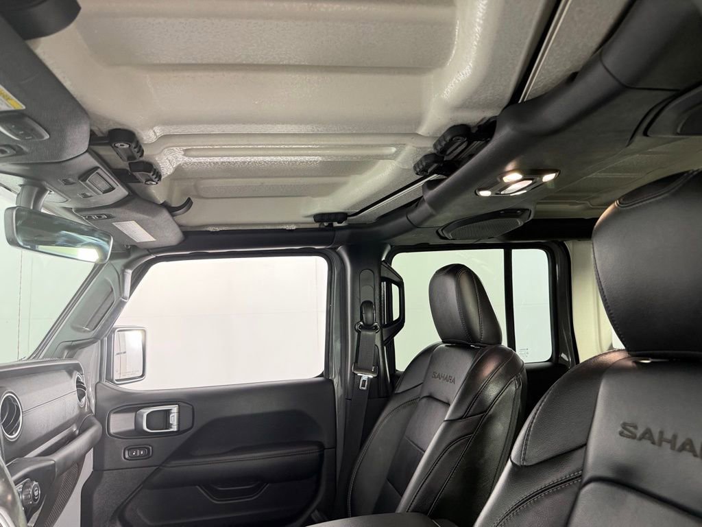 Used 2022 Jeep Wrangler Unlimited Sahara w/ Cold Weather Group image 24
