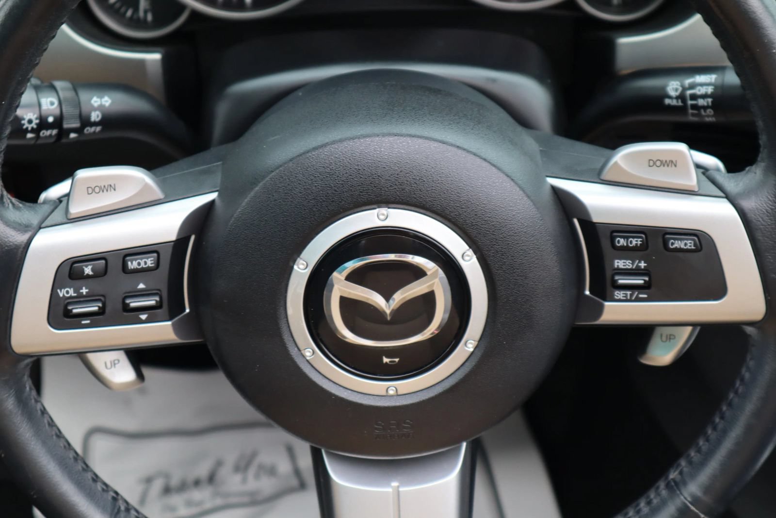Used 2009 MAZDA MX-5 Miata Grand Touring RWD image 18