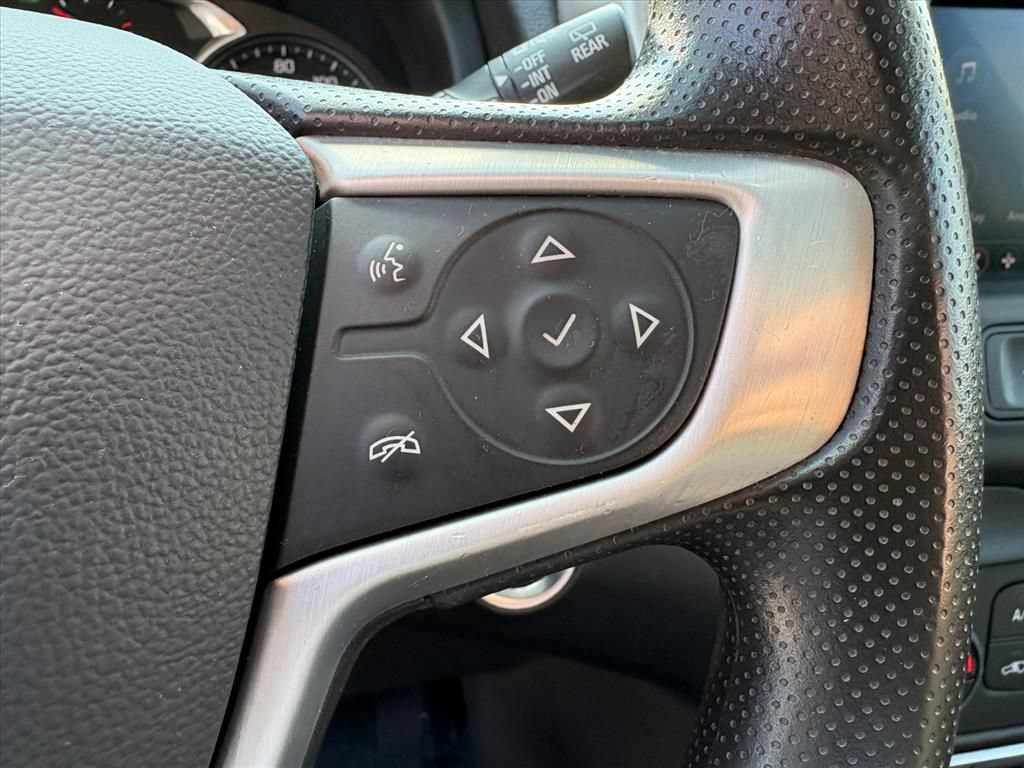 Used 2022 GMC Terrain SLE w/ Driver Convenience Package FWD image 15