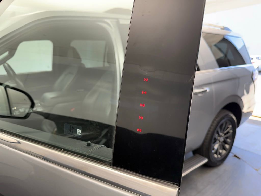 Used 2021 Ford Expedition Max Limited AWD/4WD image 21