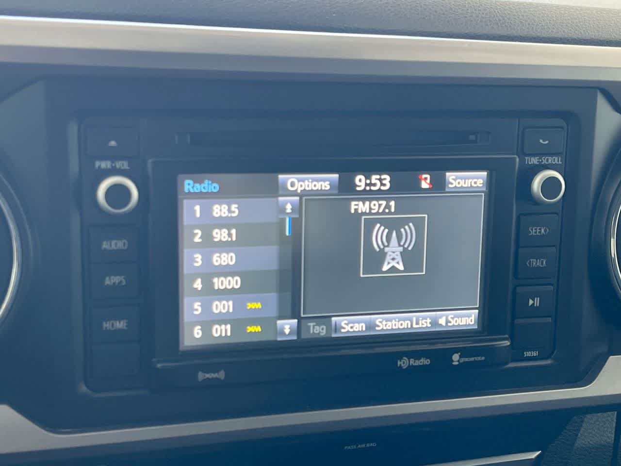 Used 2019 Toyota Tacoma SR5 AWD/4WD image 16