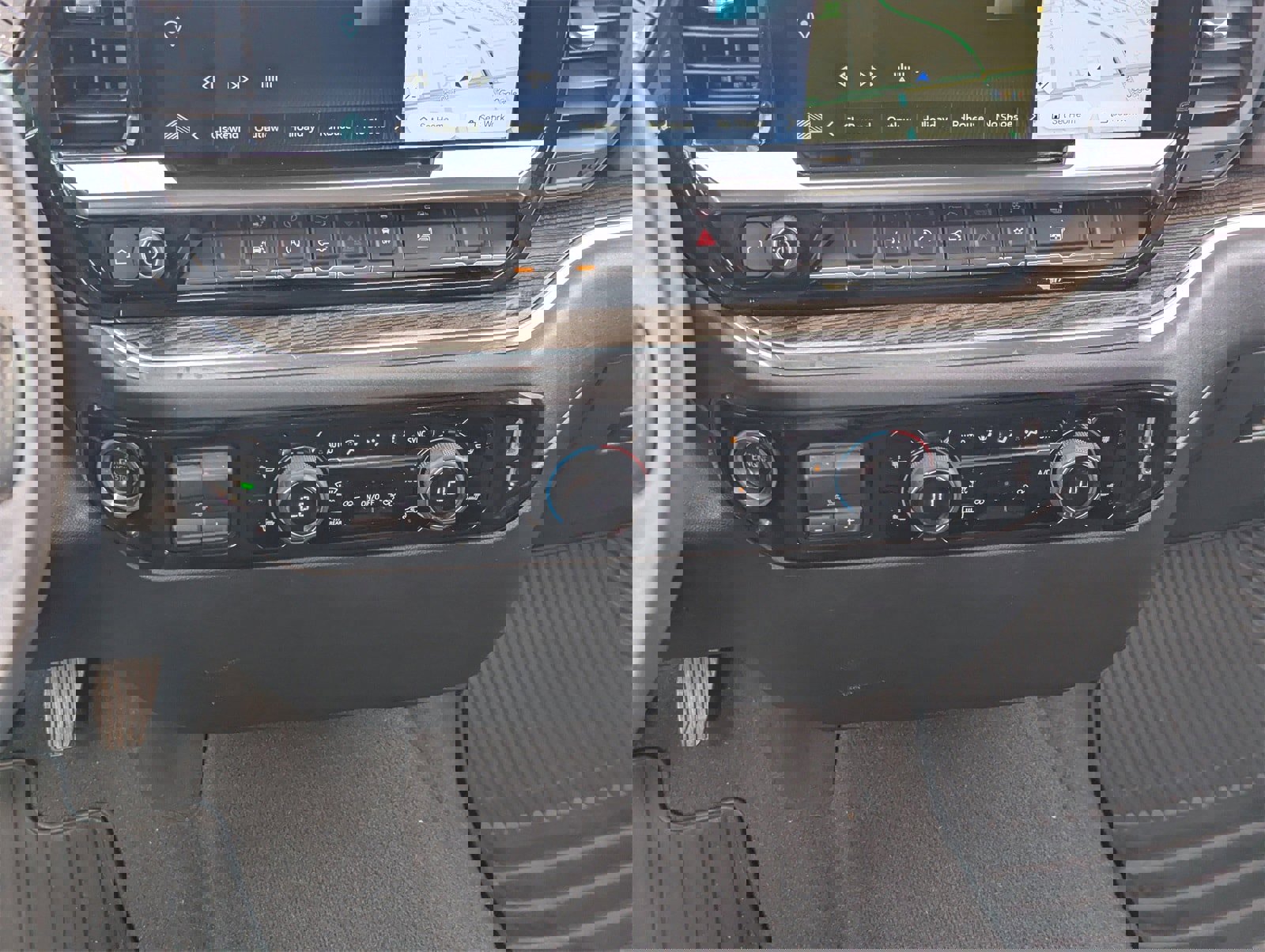 Used 2023 Chevrolet Silverado 1500 LT image 21