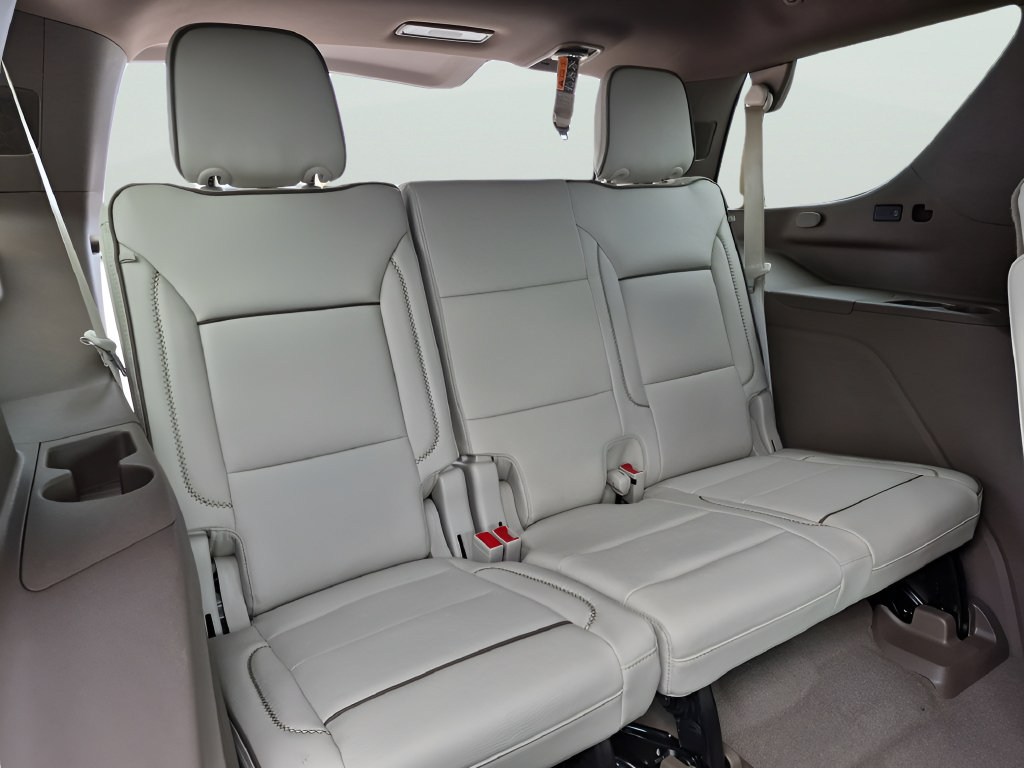 New 2026 GMC Yukon Denali w/ Denali Reserve Package AWD/4WD image 35