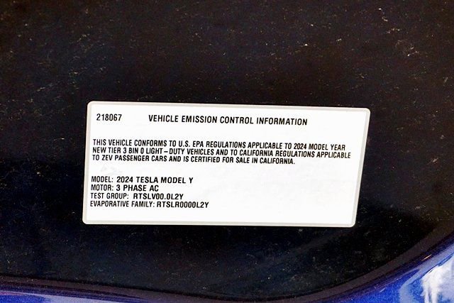 Used 2024 Tesla Model Y Long Range image 45