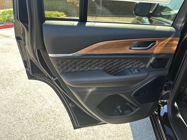 New 2025 Jeep Grand Cherokee Summit image 20