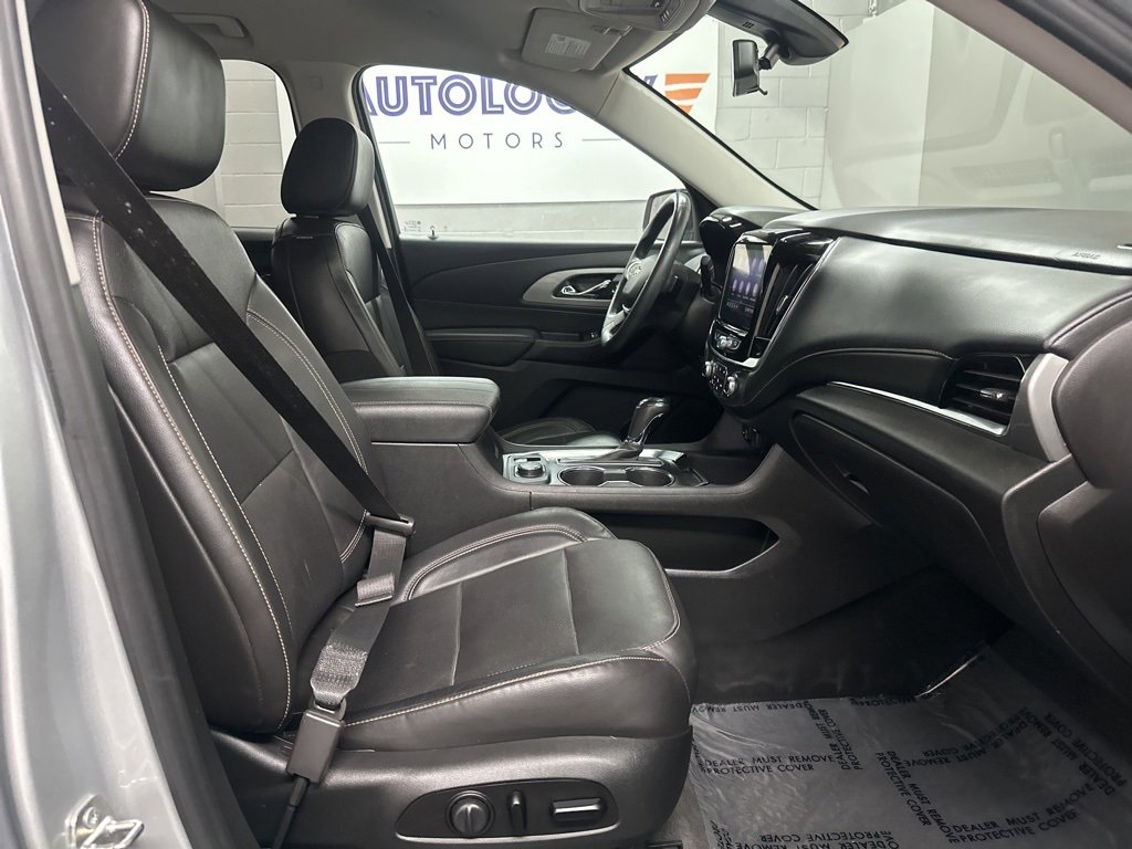 Used 2021 Chevrolet Traverse RS image 21