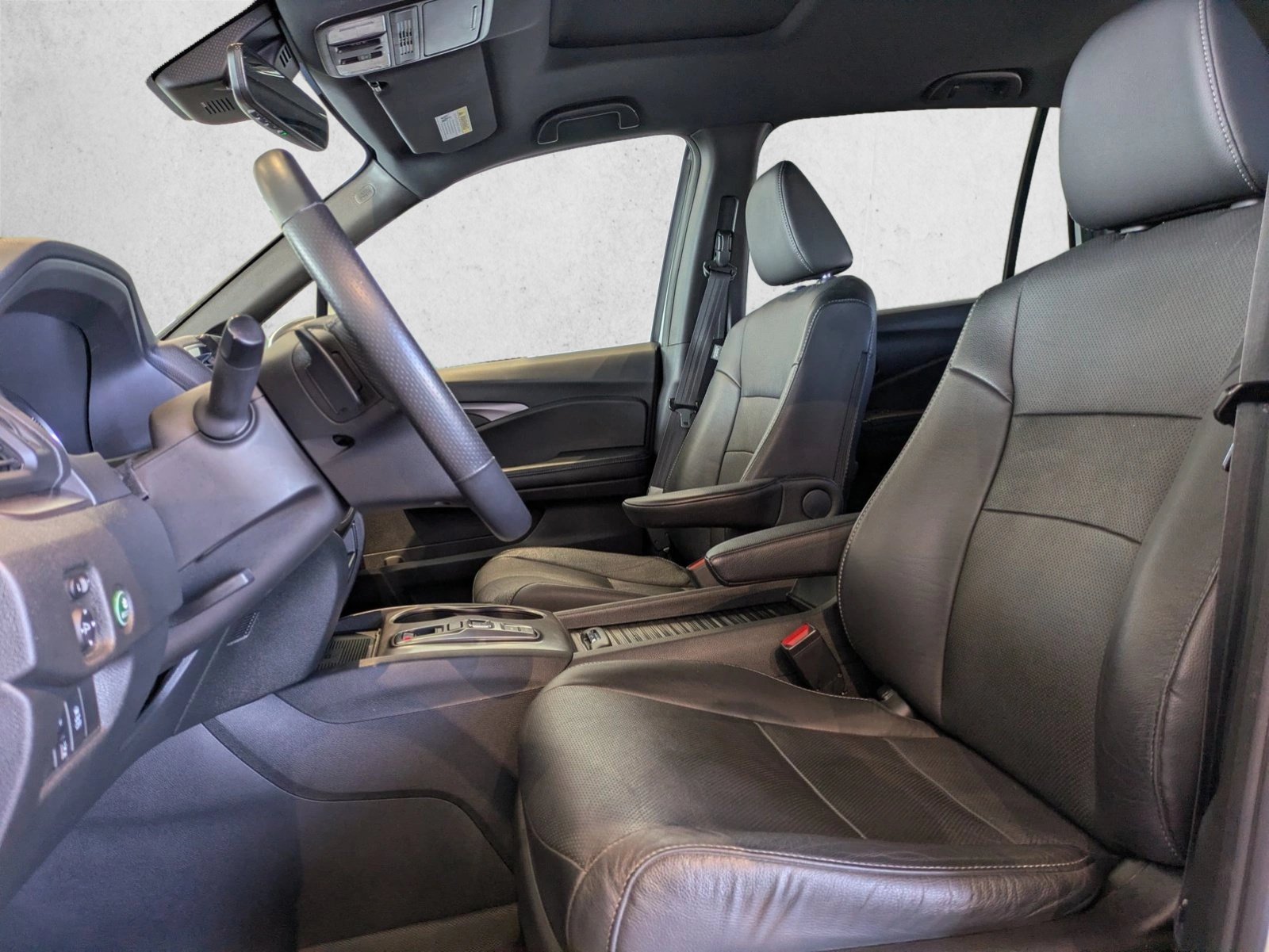 Used 2022 Honda Passport EX-L image 16