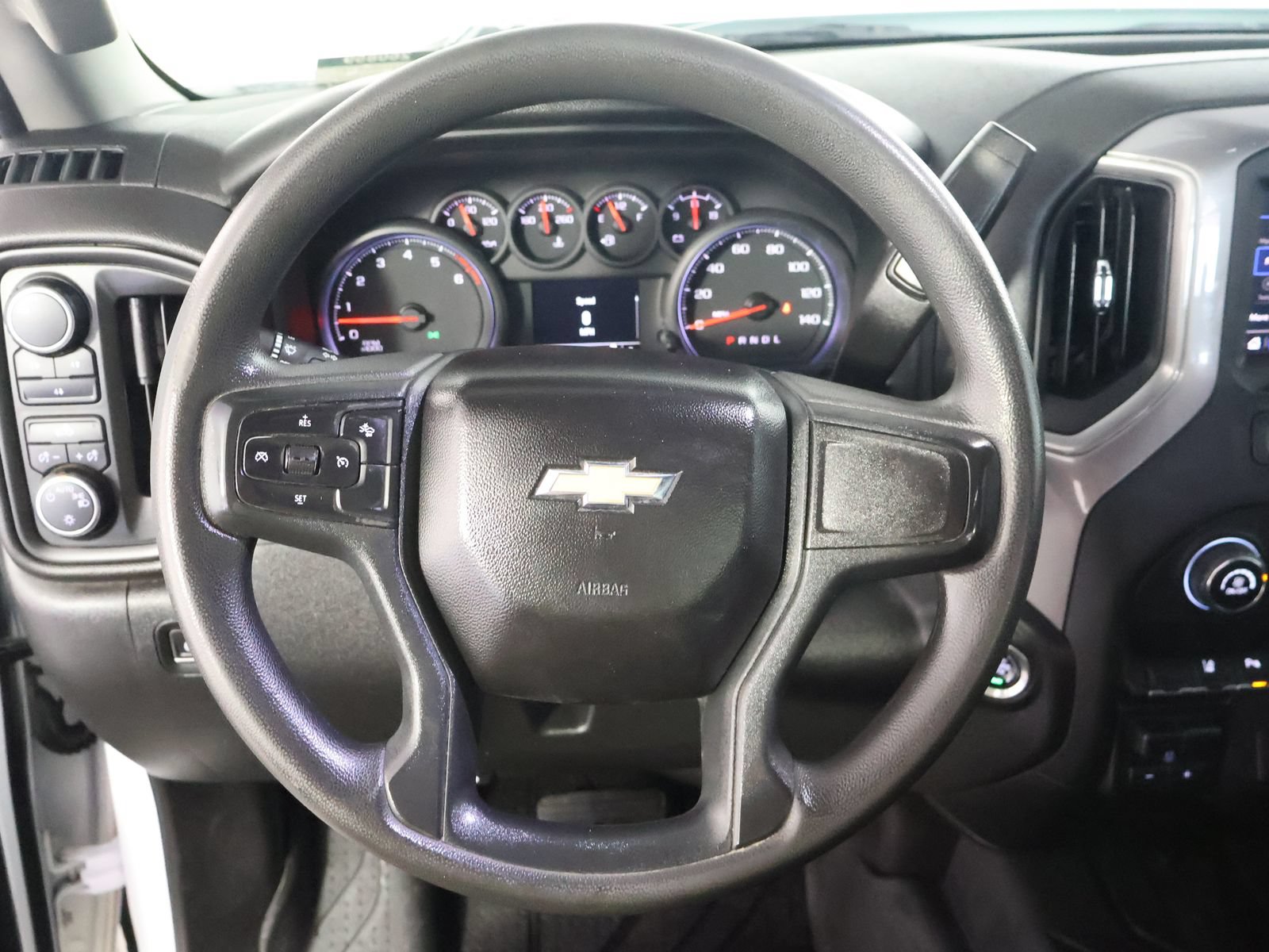 Used 2024 Chevrolet Silverado 2500 W/T AWD/4WD image 31