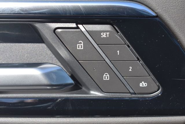 New 2026 Chevrolet Suburban Premier w/ Sun And Tow Package image 28