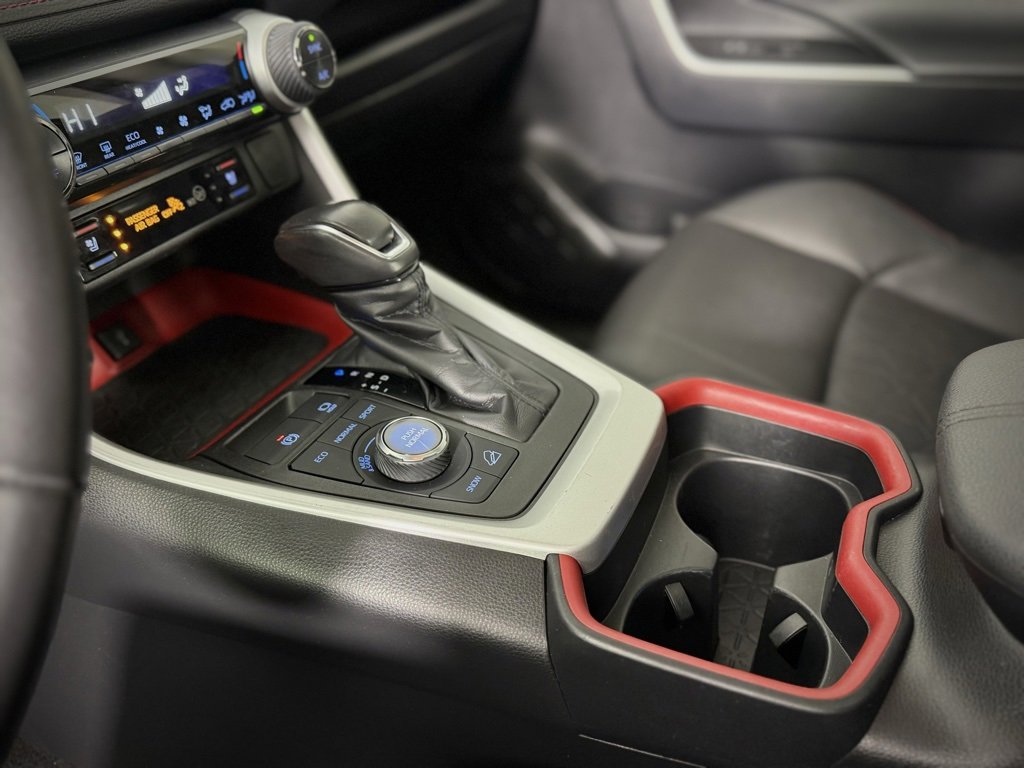 Used 2020 Toyota RAV4 TRD Off-Road image 23