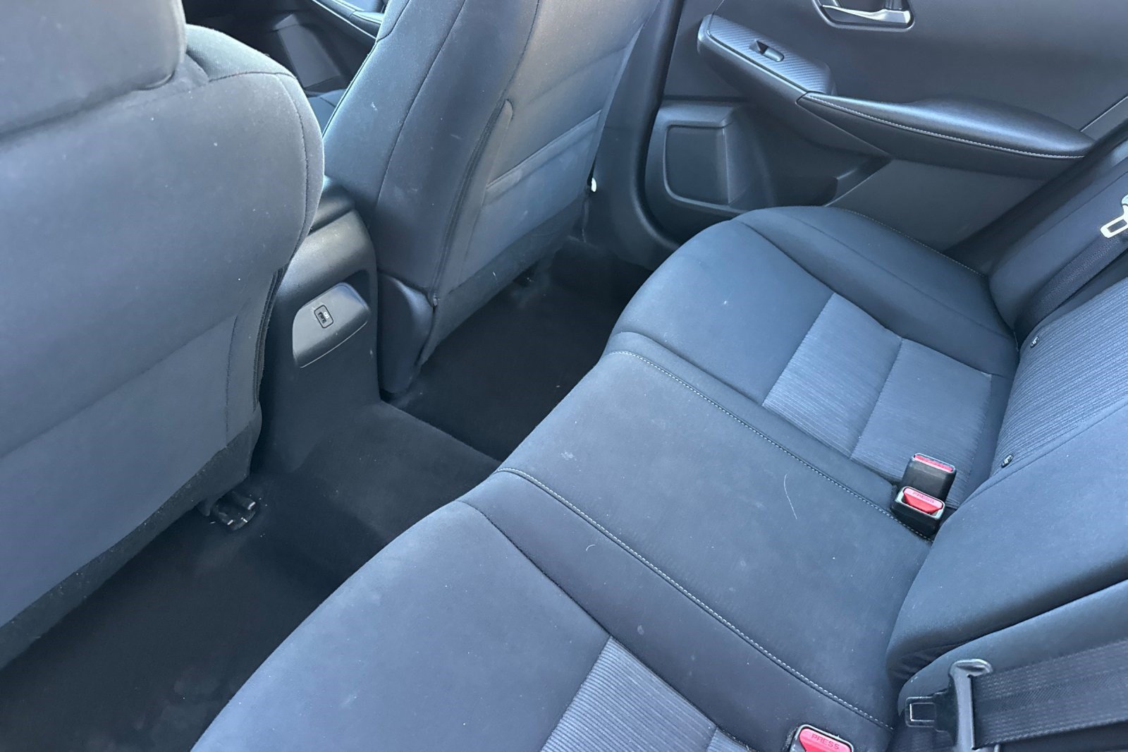 Used 2023 Nissan Sentra SV FWD image 25