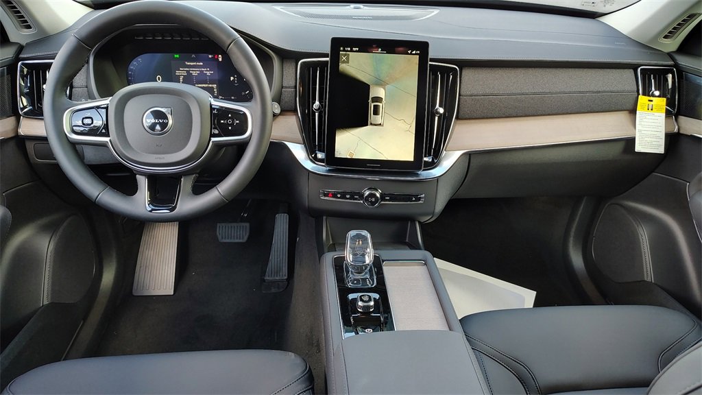 New 2026 Volvo XC90 B6 Plus image 12