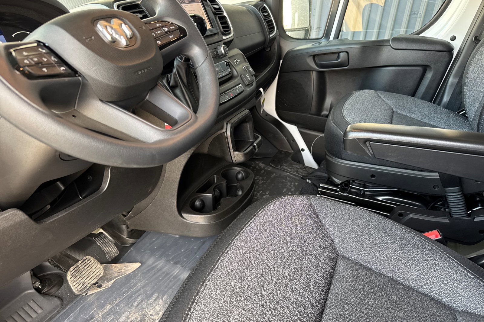 New 2026 RAM ProMaster 2500 image 9